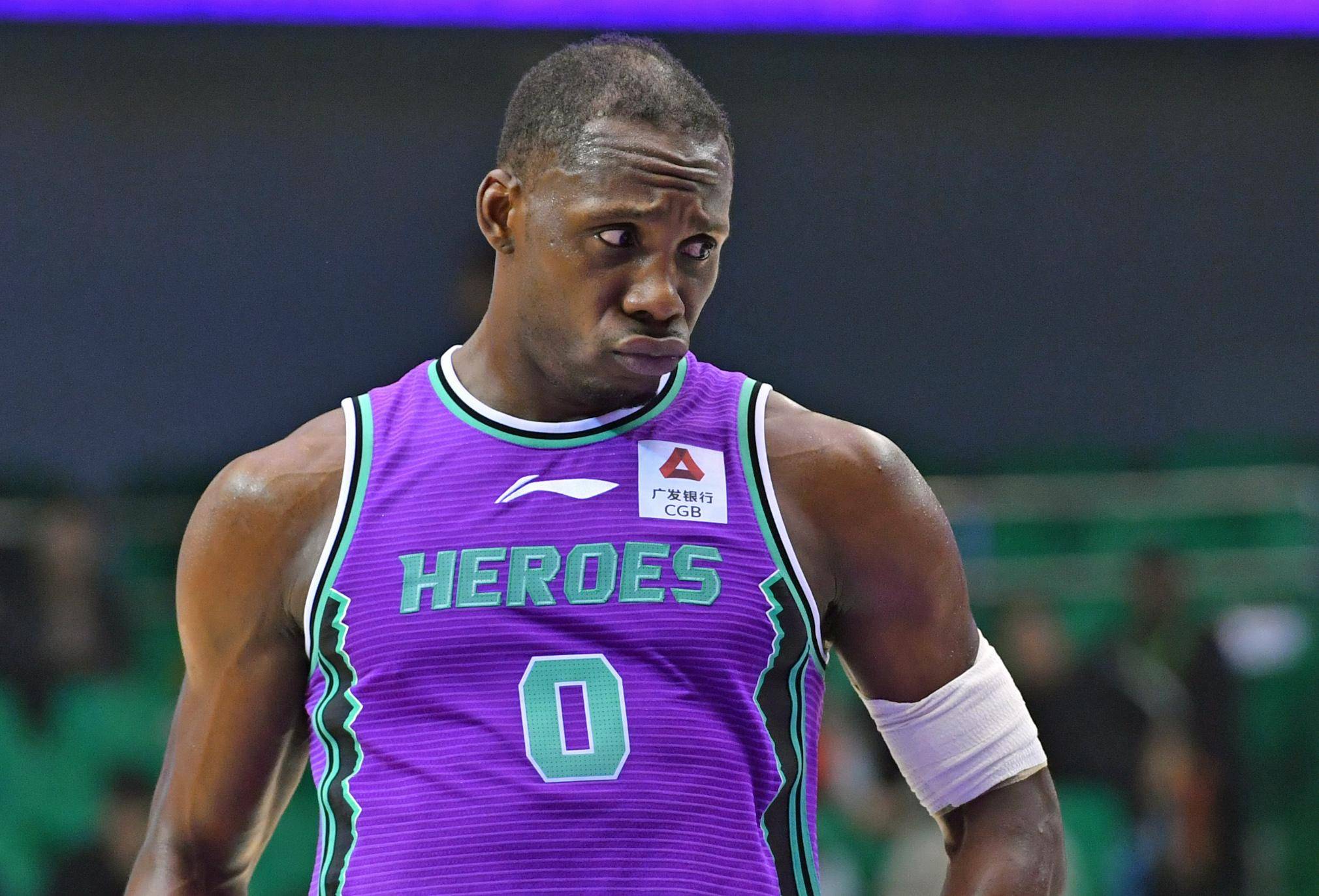 山东男篮哈德森回归后,哈里斯会就此被搁置吗?_手机搜狐网