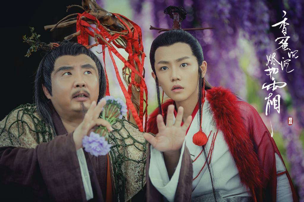 香蜜月下仙人掌管男女姻缘之神推动剧情的关键人物