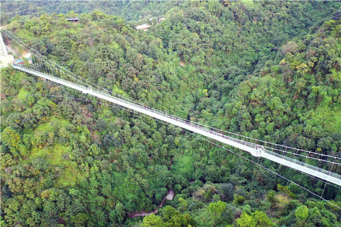 三水南丹山玻璃桥图片