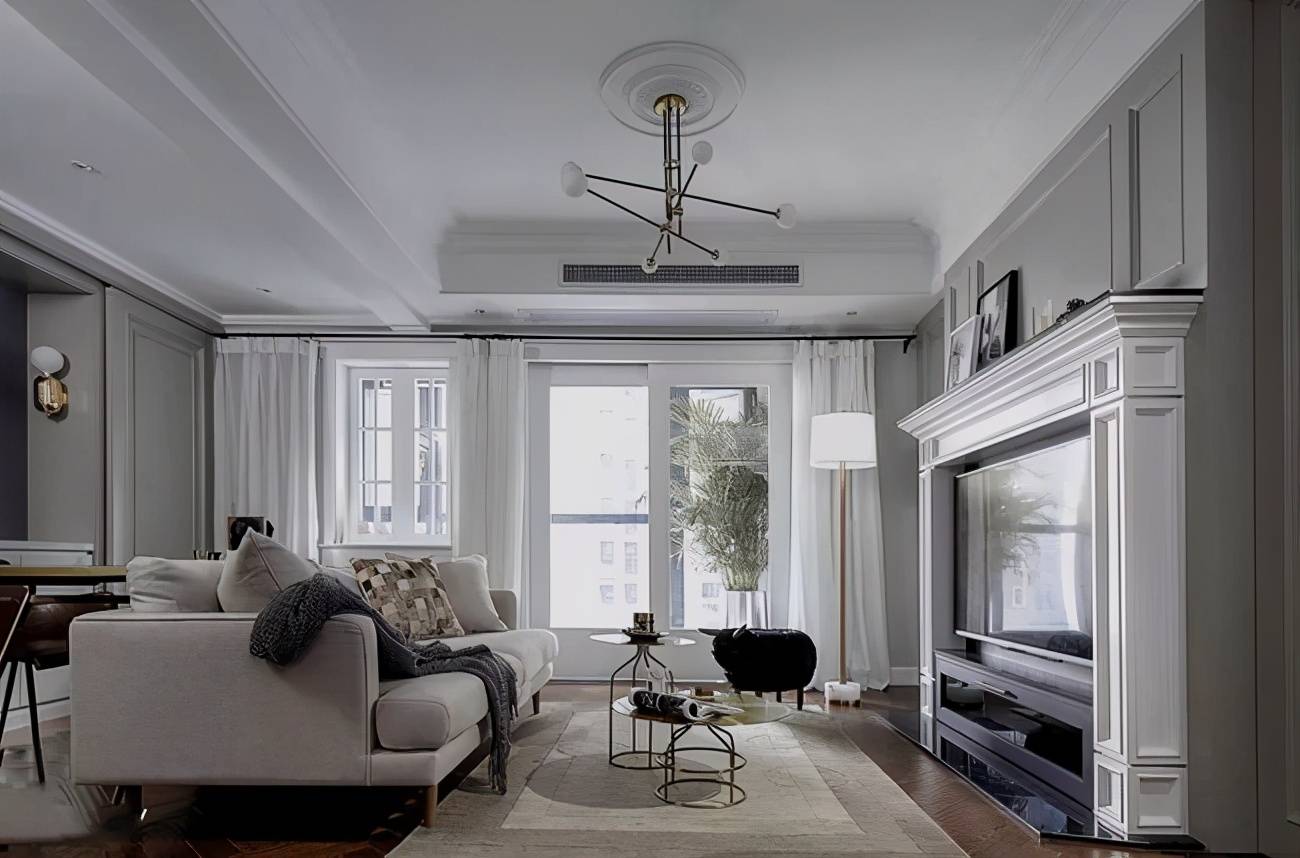 胡里花俏的吊顶已经过时了!别浪费那个钱了,现在流行这样做