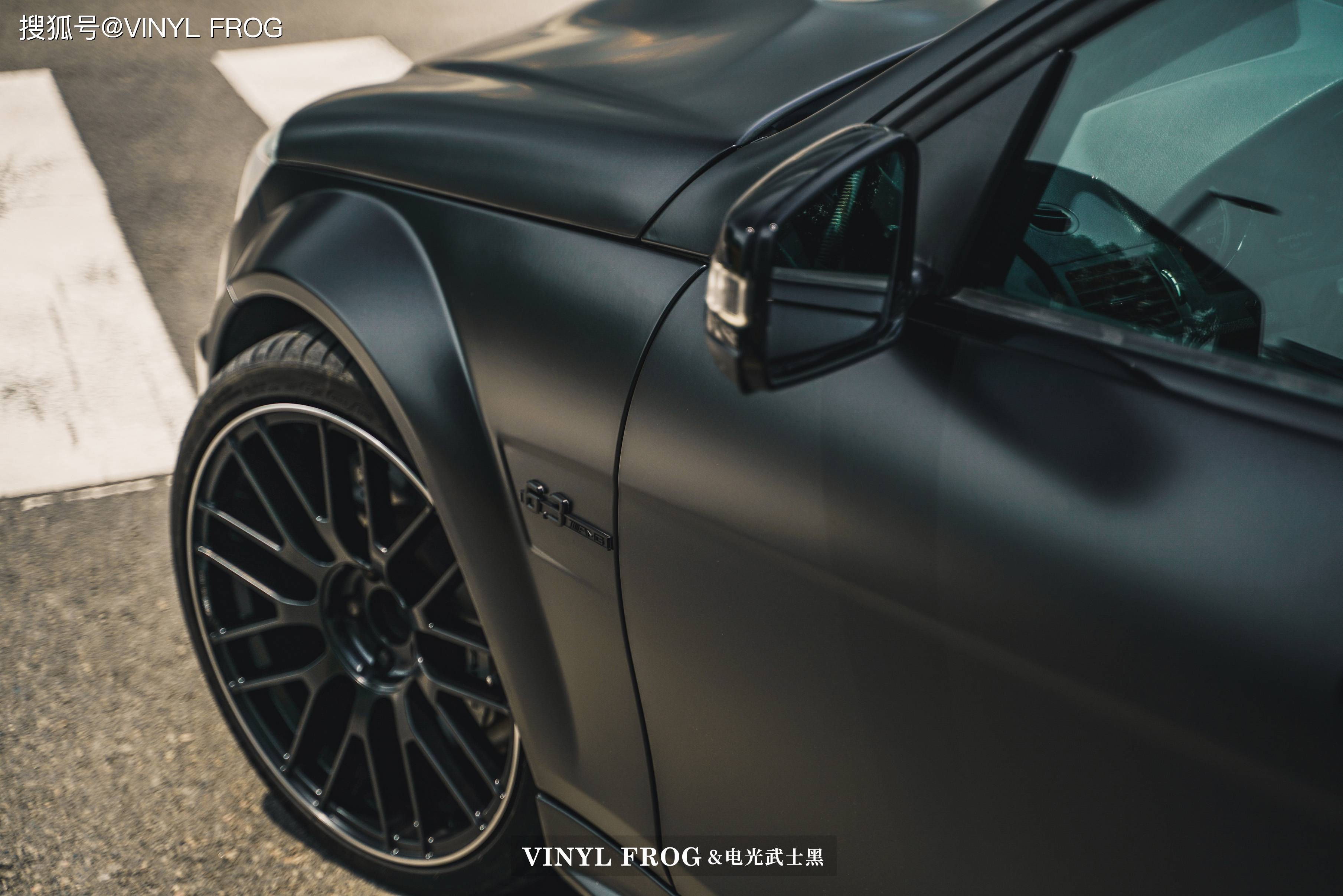 奔驰c63改色vinylfrog电光武士黑