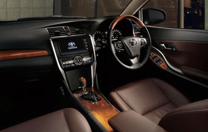 日本在售allion内饰