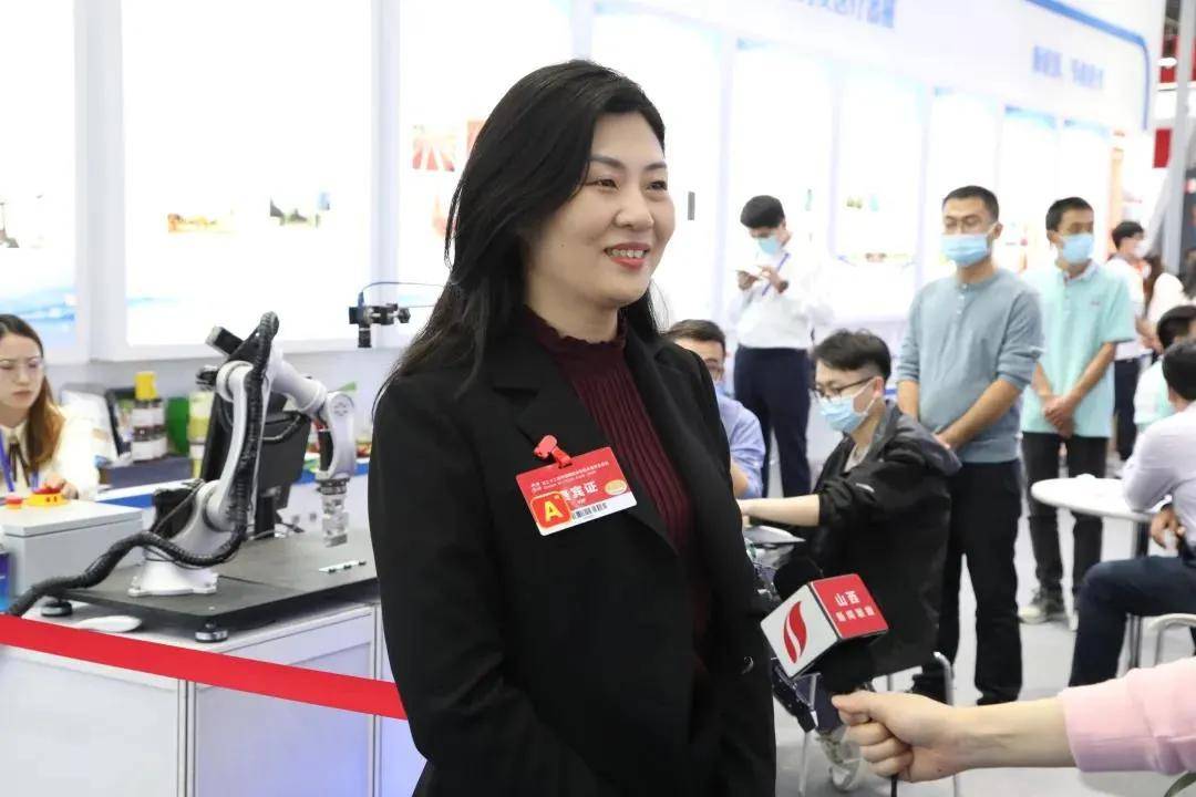 高交会山西代表团副团长,省商务厅副厅长王岫接受记者采访表示,本届