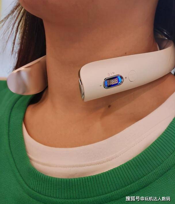 王一博同款颜值的国产品牌skg全新k5颈椎按摩评测