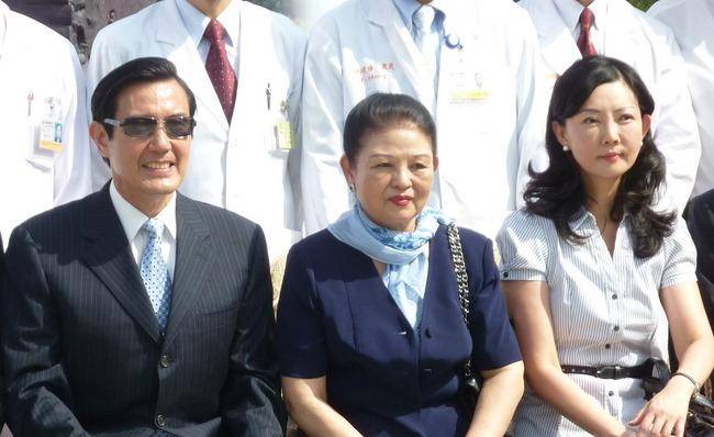 2008年,王永庆去世,李宝珠继承了他生前积攒下的千亿财产.