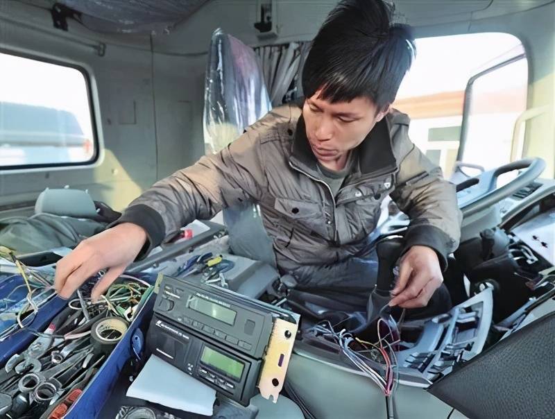 卡友疑问:北斗导航到底是导航工具,还是罚款手段?_手机搜狐网