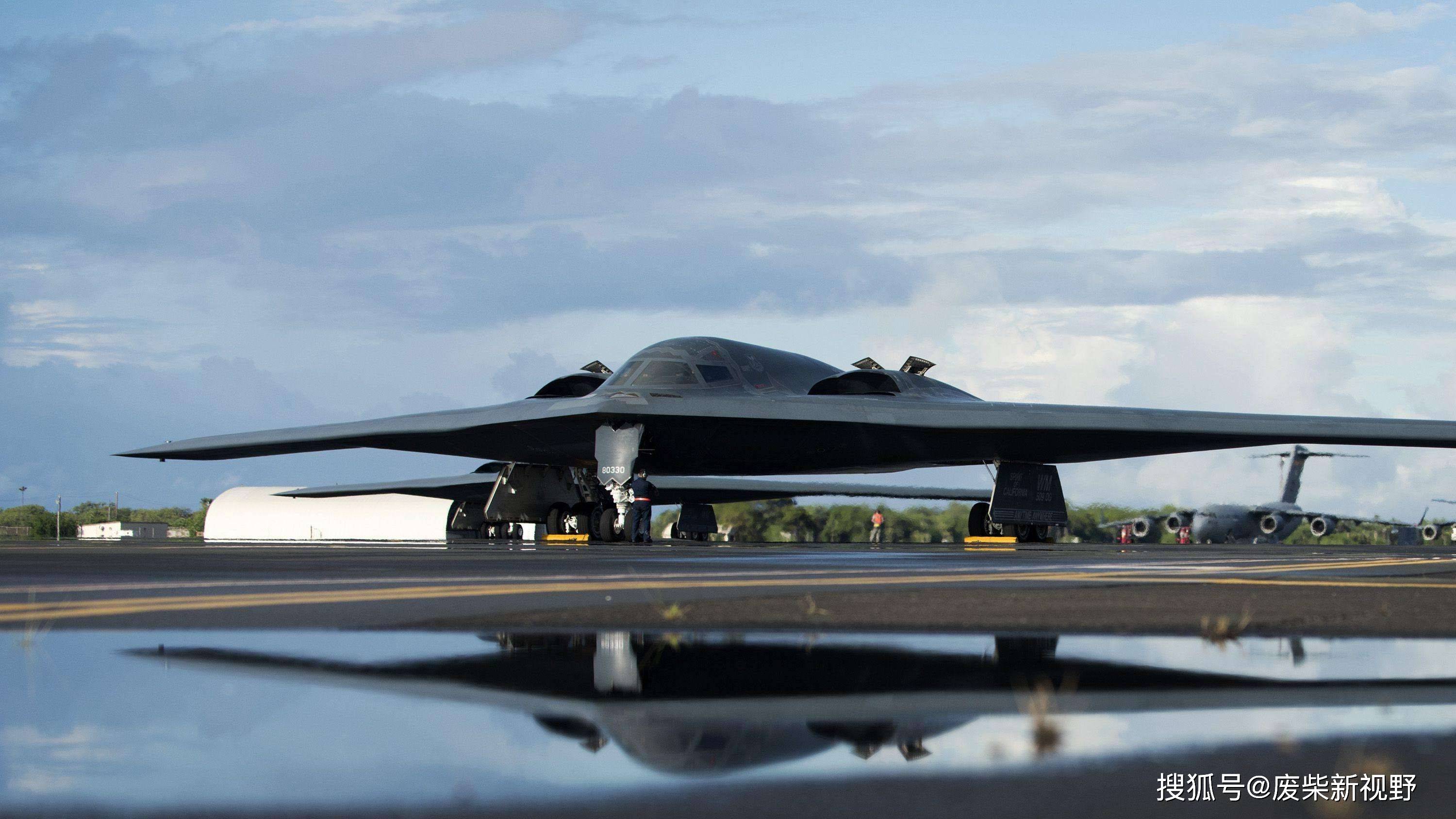 b2"幽灵"轰炸机已经服役20多年,性能如此强悍为何无人仿制?