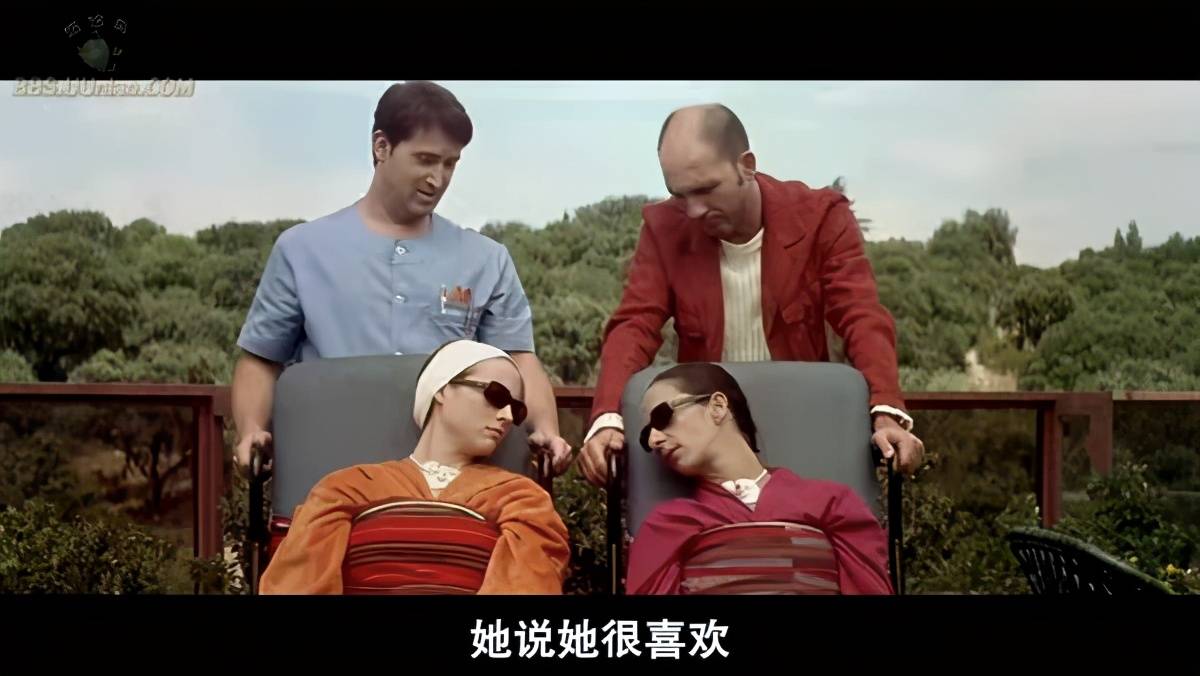 叫妈咪,听着那个女人说自己在破坏她的家庭,她终于走向了彻底的癫狂