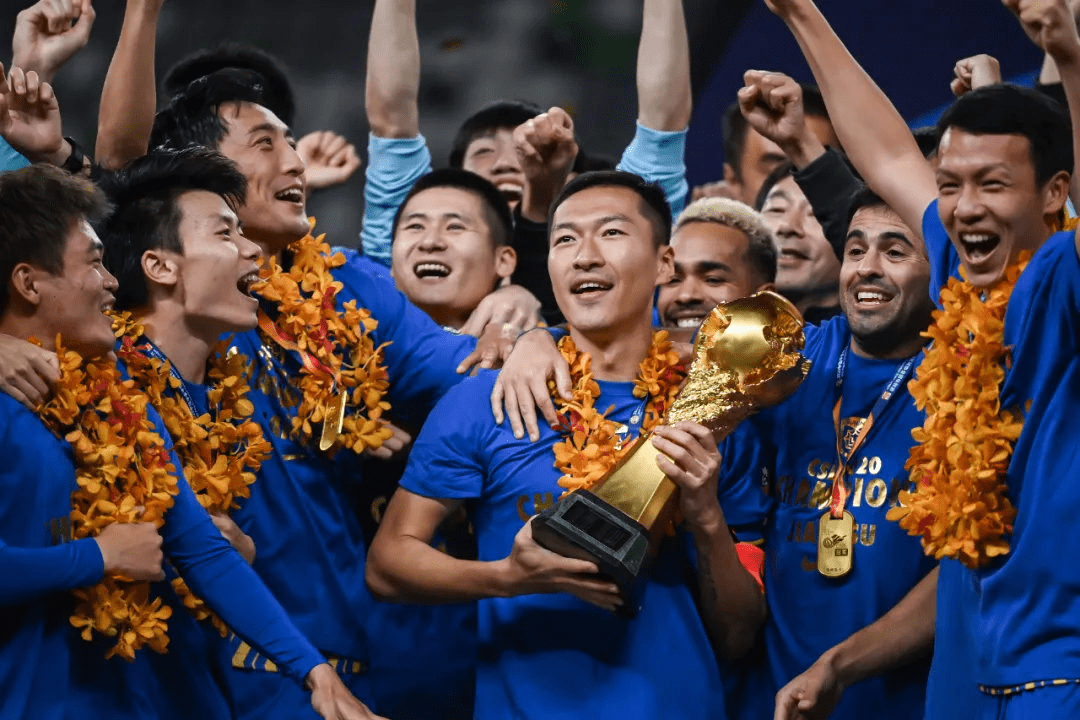 酸了沪媒讽苏宁中超冠军含金量不足差不多等同于足协杯冠军