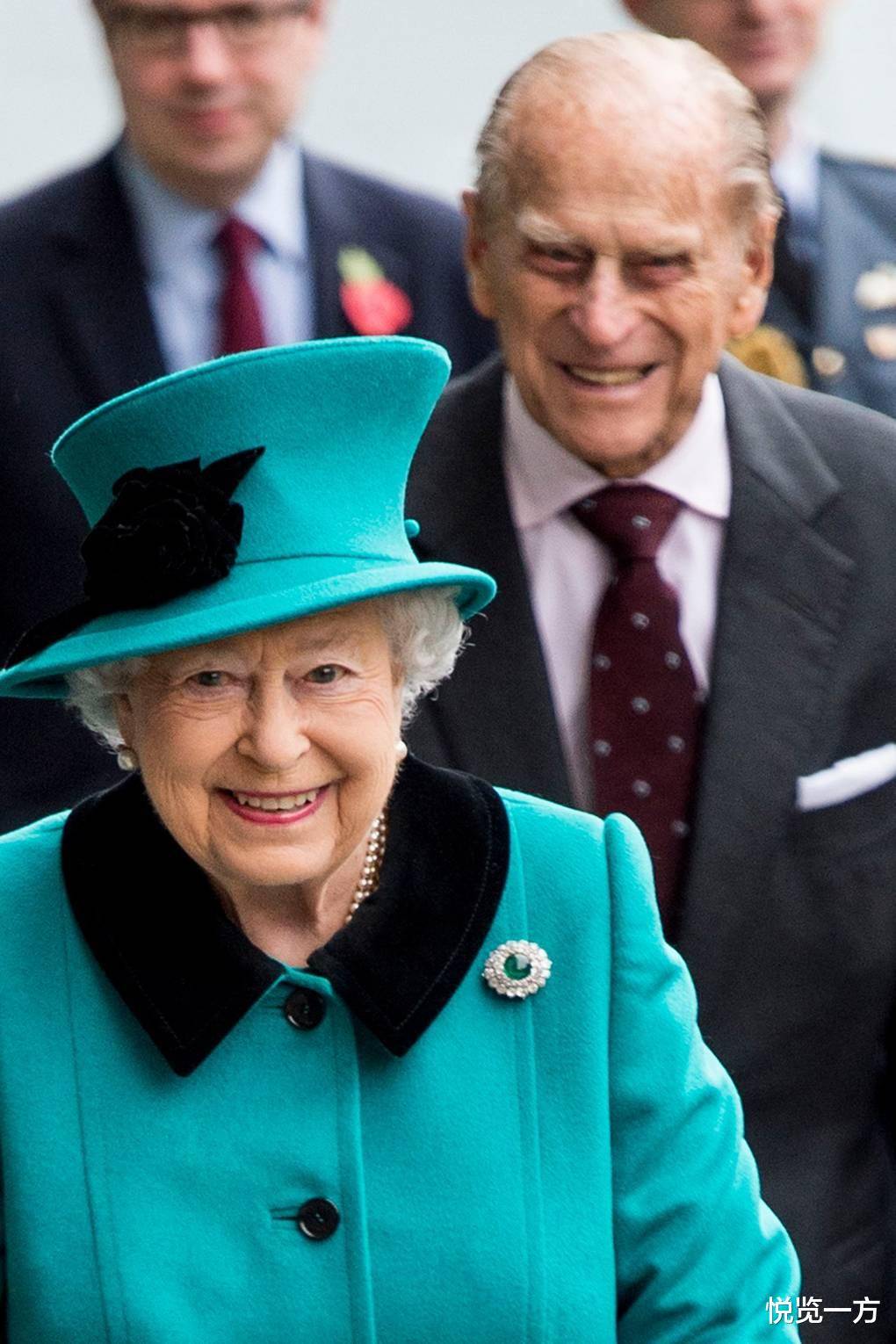 原创英国女王和菲利普亲王结婚73周年从甜蜜到危机到圆满