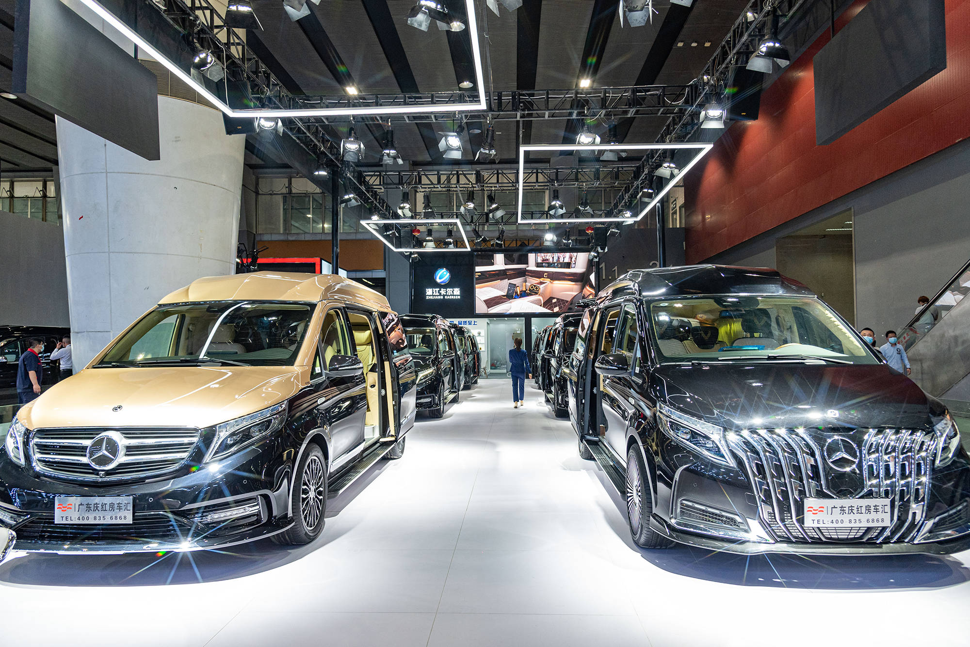 广州车展探馆,2020新款奔驰4 2座头等舱首发亮相,看看有多豪华