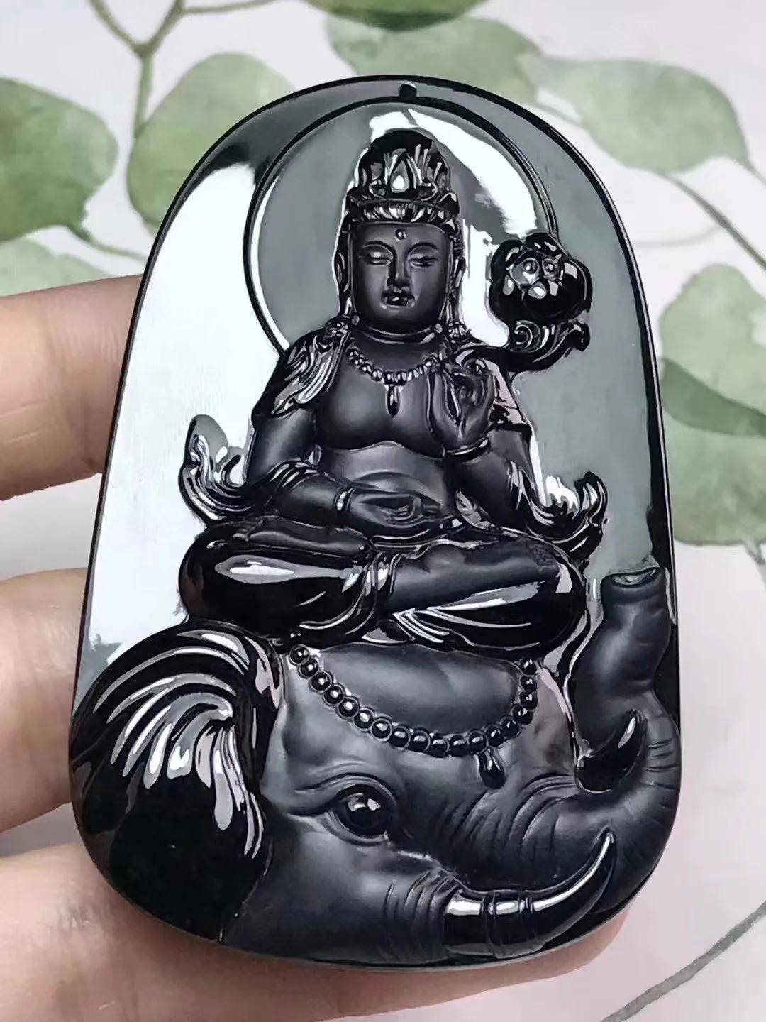 不止有“108色”价值还不菲！简直完爆和田玉，不服来看！