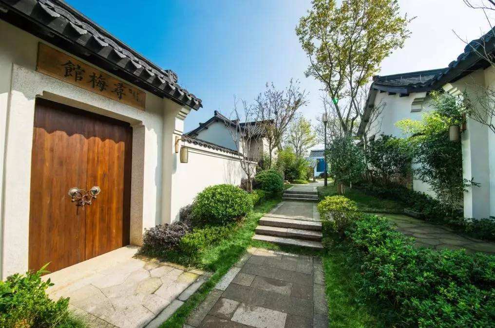 今天推荐:杭州中式别墅值多少钱临安银城青山桂语400万中式别墅 图文