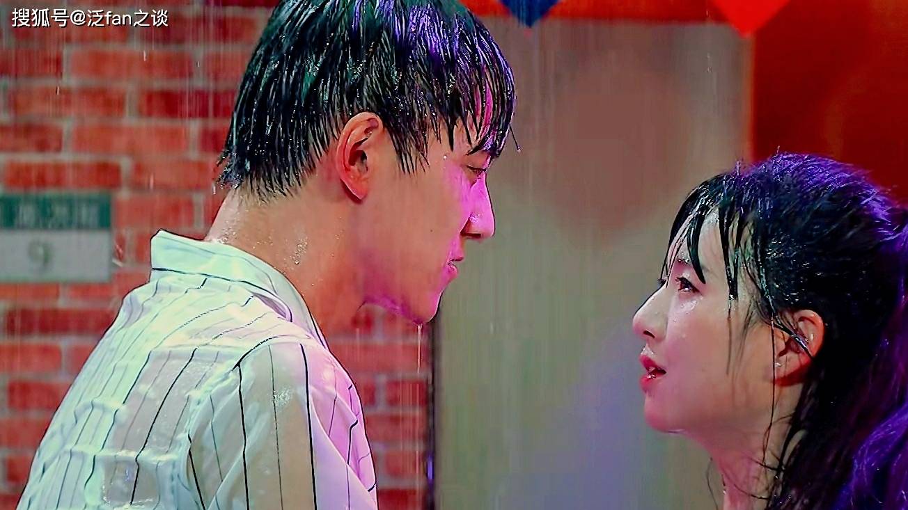 原创吻戏名场面李沁称王大陆演吻戏像拔火罐网友直呼辣眼睛