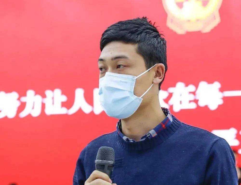 全省法院主要通过"视频庭审 现场庭审"的模式进行庭审,例如,李增虎案