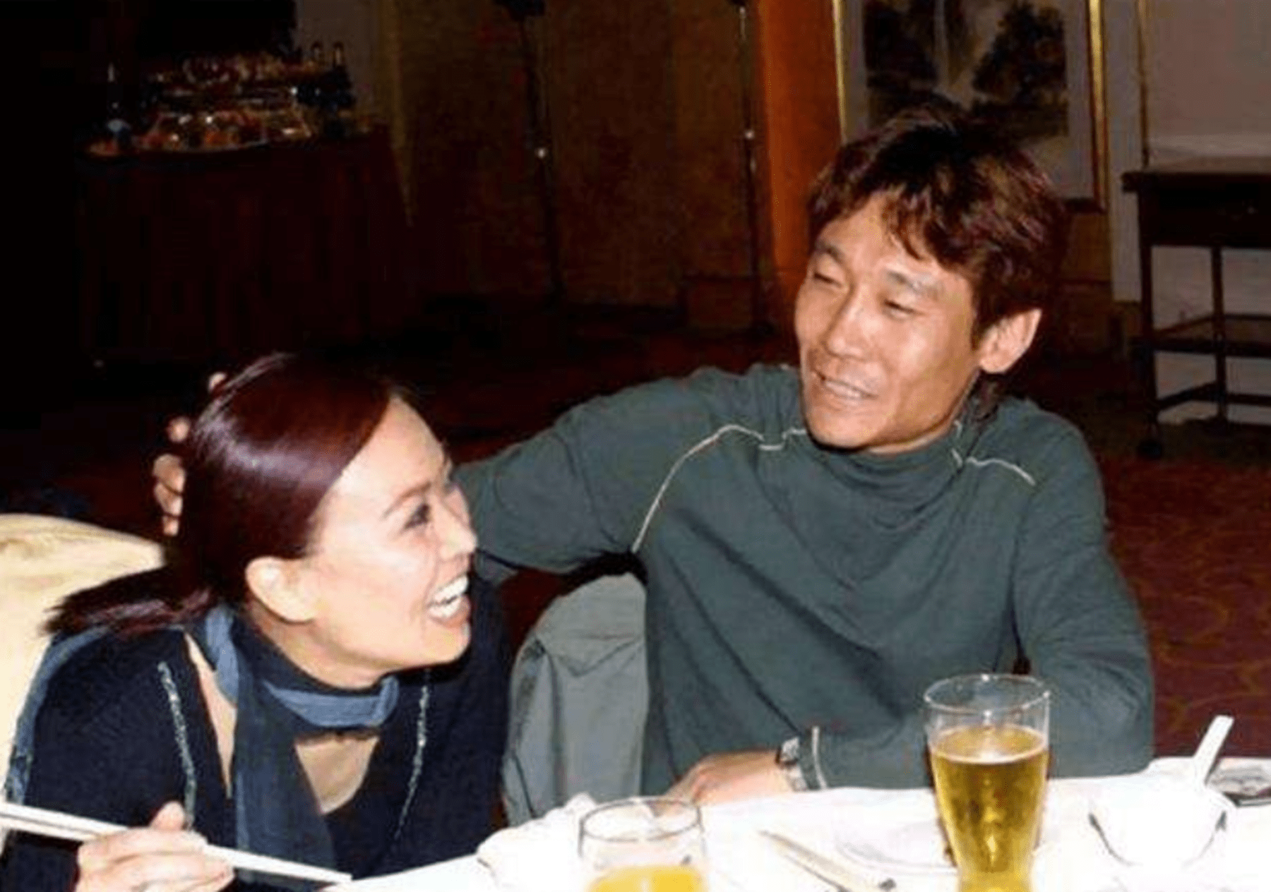 那英与高峰同居10年,还为他生儿子,为何转身嫁给了孟桐?