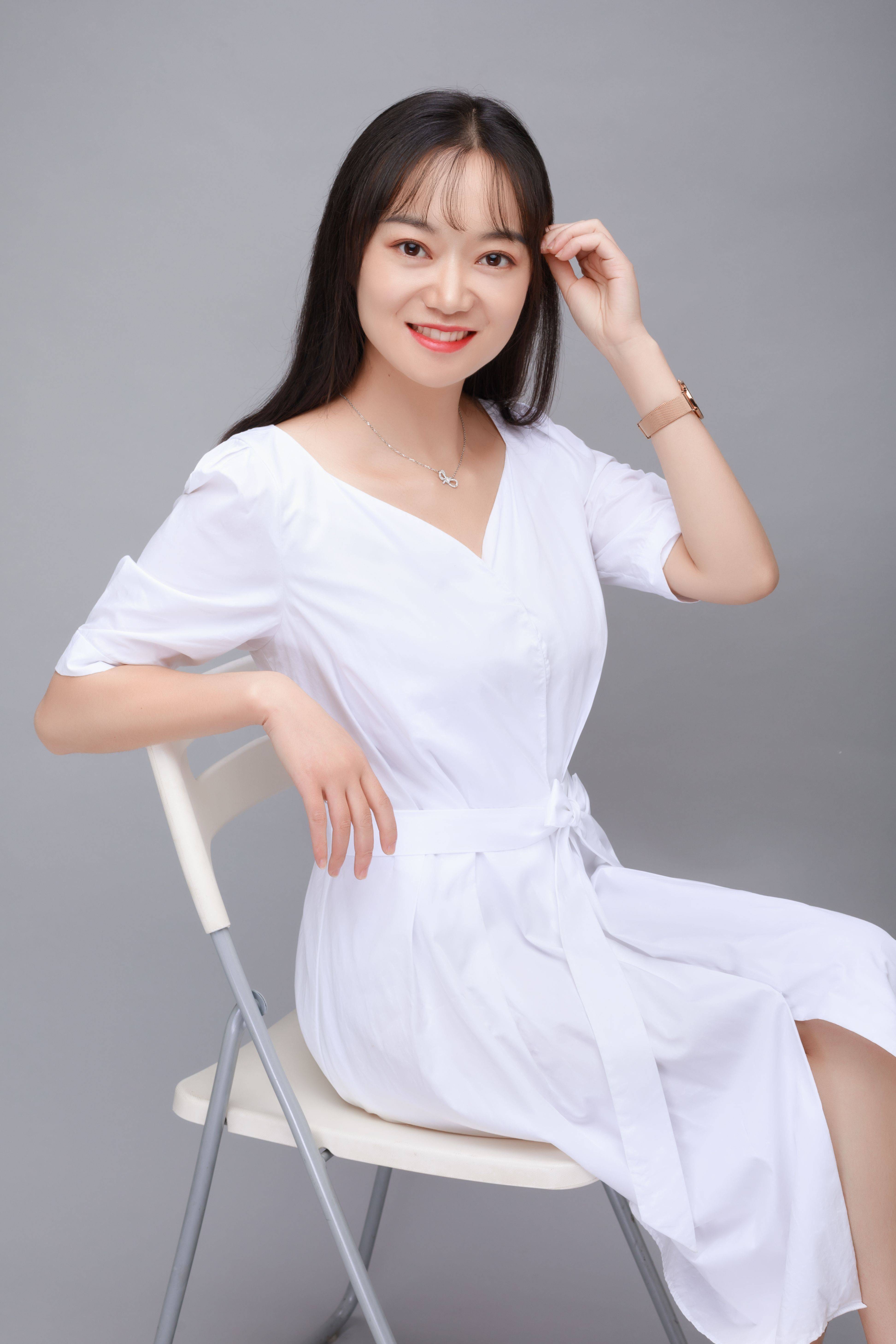 愿为摆渡人 与你共青春:四川大学西航港实验小学走近教师系列九