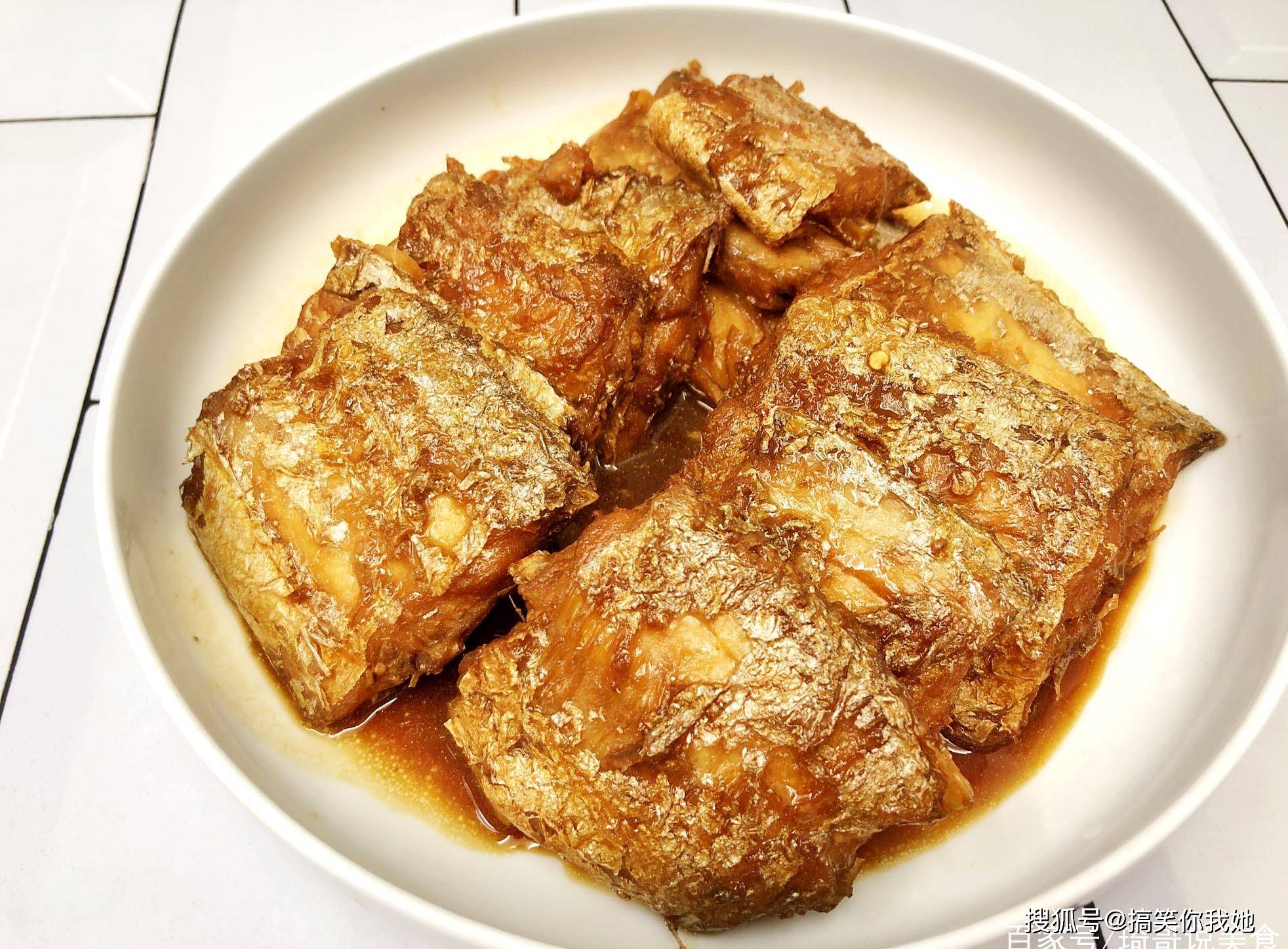 家常炖带鱼加上它,不裹面粉淀粉,带鱼醇香无腥味,用来下饭太香