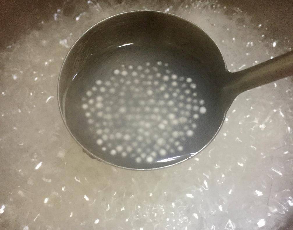 这才是煮西米的正确做法之前一直做错了难怪会碎掉煮成一锅粥