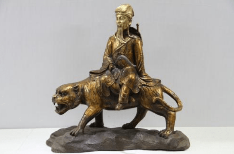 在唐朝璀璨星空诗坛中,吕岩的名字可能无人知晓,但如果提到吕洞宾