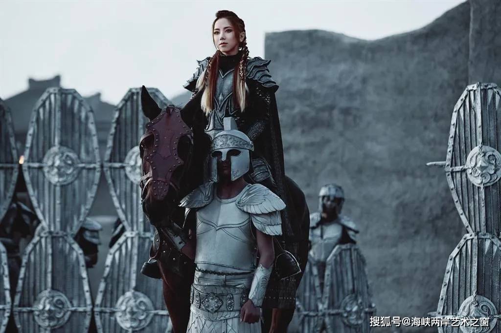 邓紫棋扮古装花木兰拍43小时不喊累"不想从梦醒来"