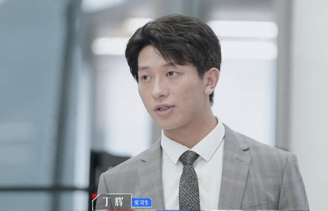 丁辉败给的不是对手而是剧本,字幕暴露节目弊端,律师投票争议大_手机