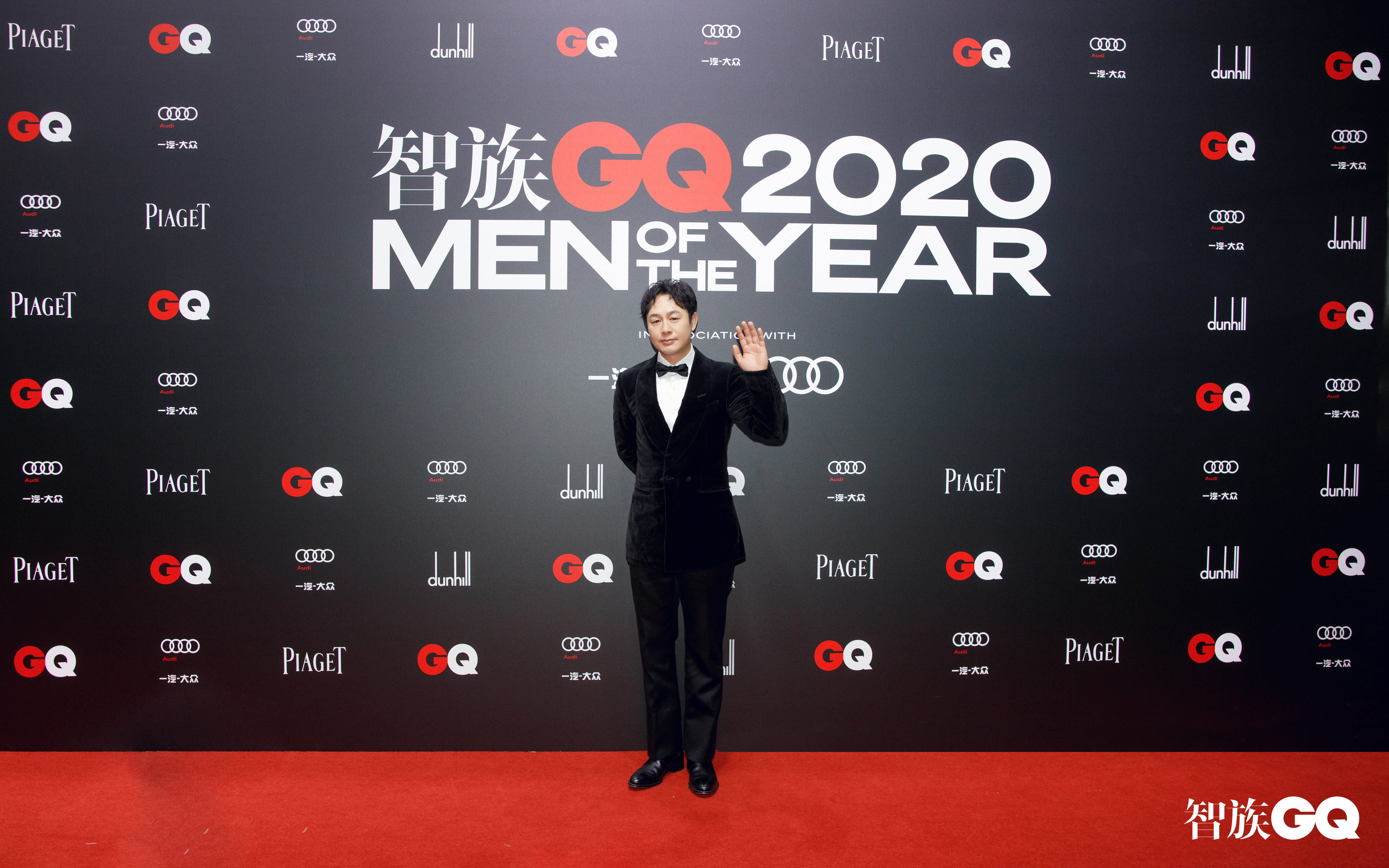 张颂文出席GQ年度人物盛典斩获年度突破演员称号