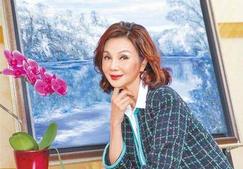 小婉君"一战成名,嫁入豪门连生5子,离婚后拿4亿分手费潇洒度日_谢玲玲