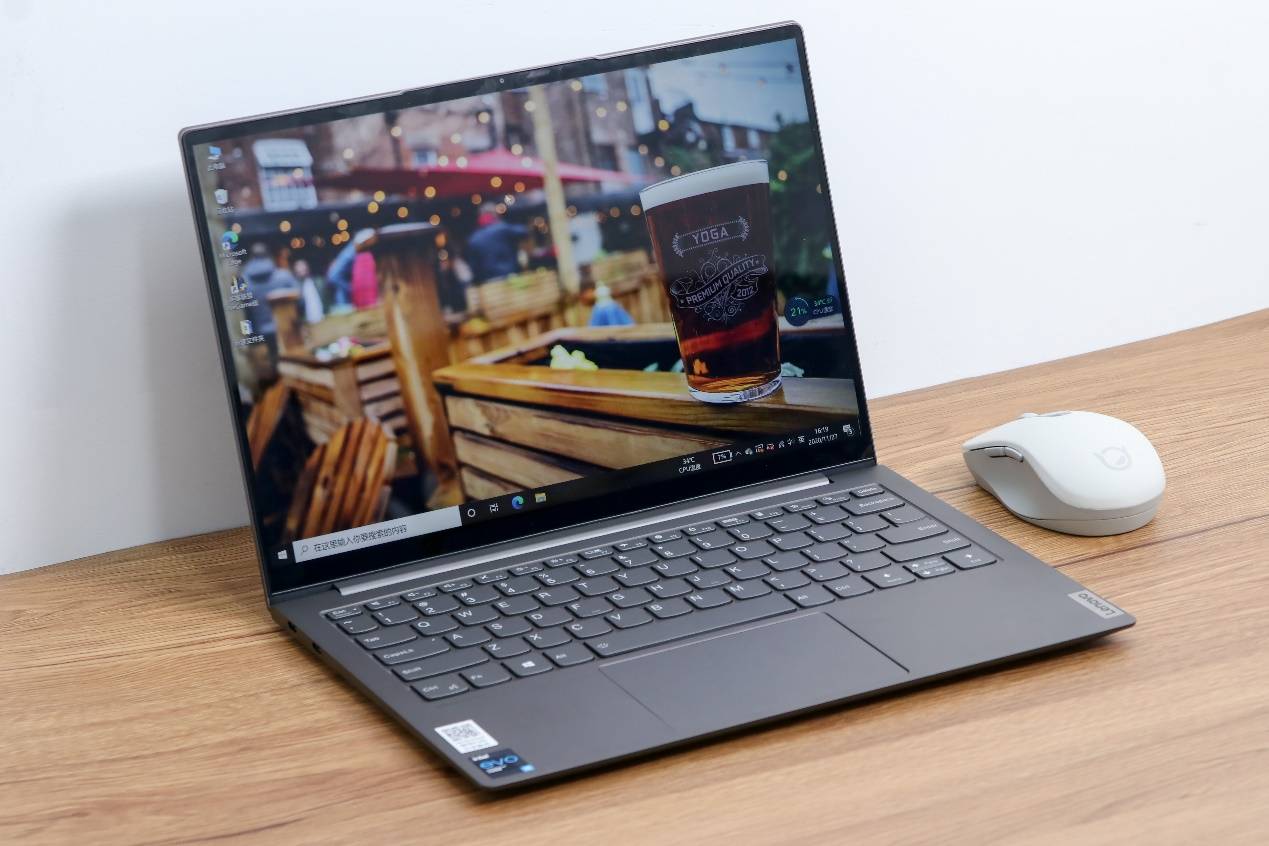 25k超高清屏谁敢小看yoga13s2021