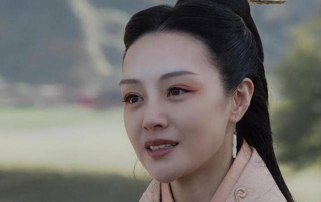 大秦赋:嬴政同时娶芈华和离秋公主,永不立后,看似