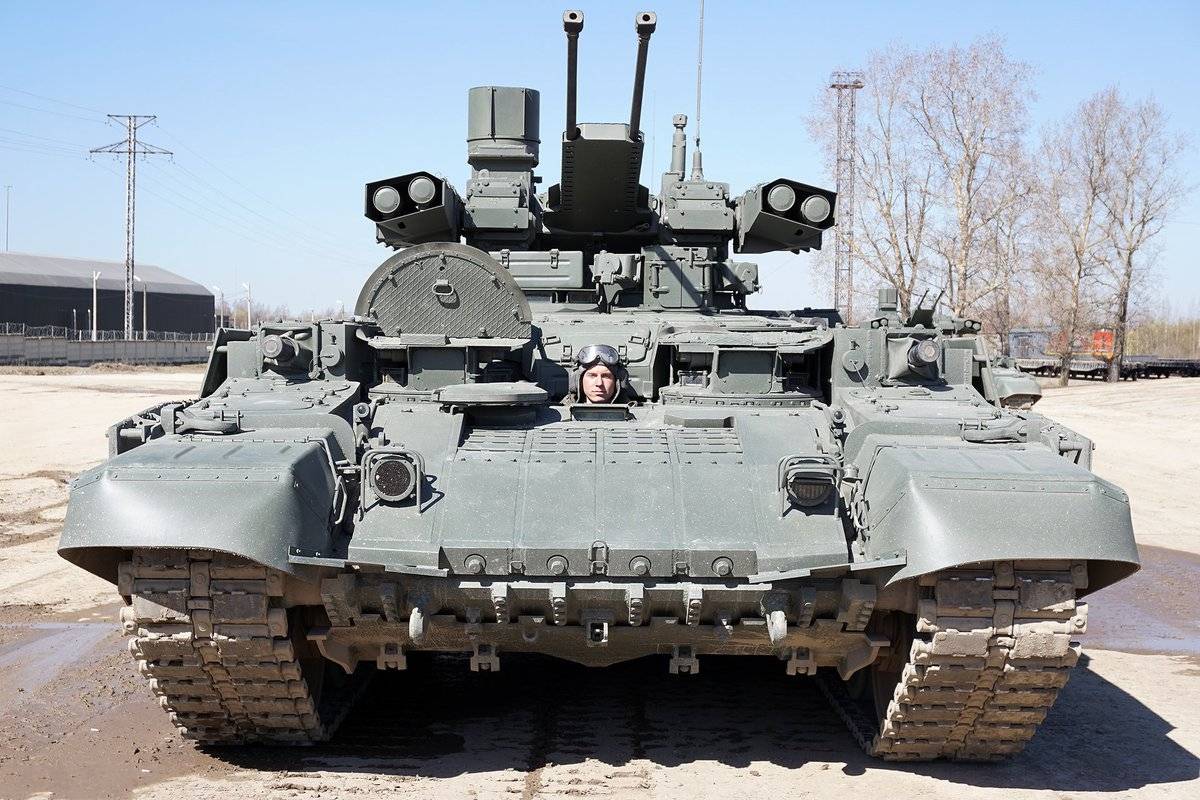 原创bmpt坦克支援车服役攻击火力强劲被视作巷战终结者