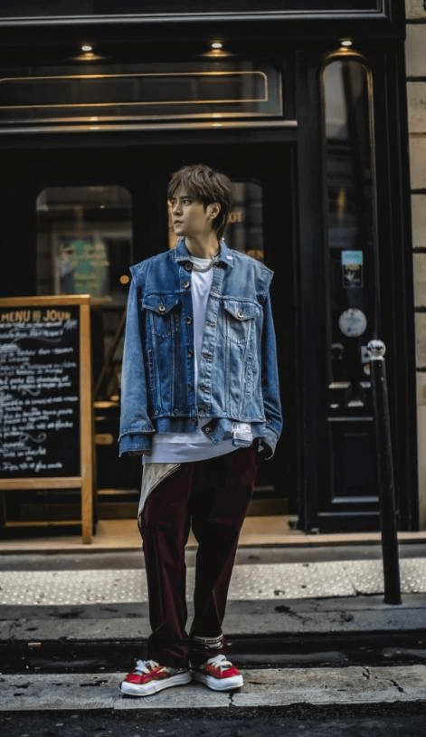 罗志祥拍时尚大片复出周扬青懒理前男友晒豪华鞋柜获网友支持