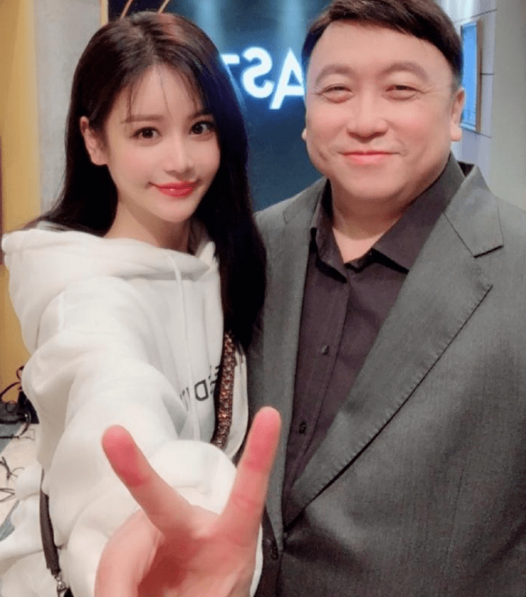 还记得追龙2中的兔兔吗被称为最新版晶女郎倚天再担重要角色