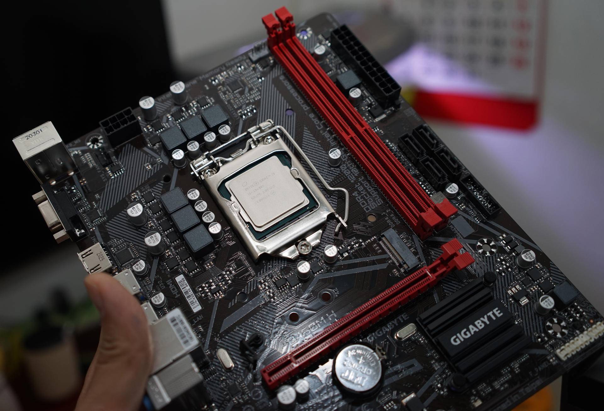 2020双十二装机晒单千三元的十代i5技嘉b460主板真香intelyes