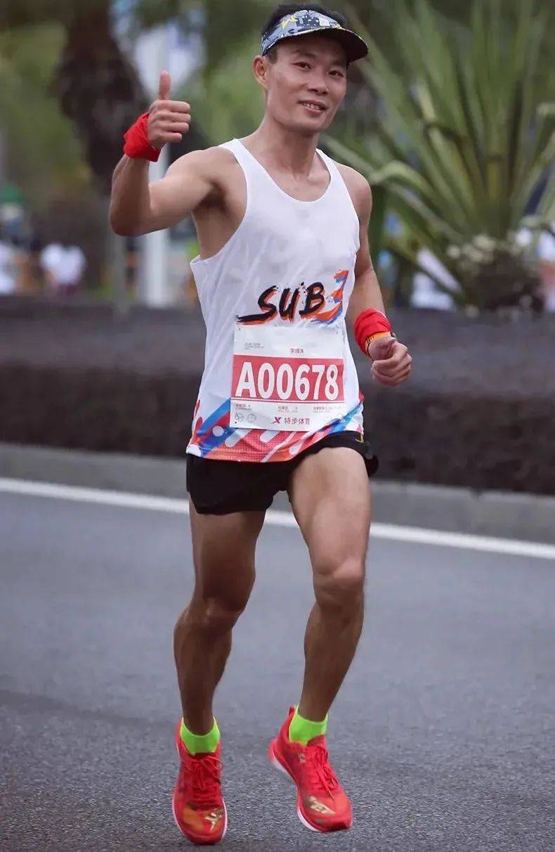 怒马,烈焰繁花罗剑城|官方配速员 200一起享受比赛黄宗毅|官方配速员