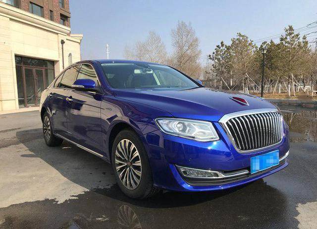 开完红旗h7,再开宝马2系旅行车,谁层次高