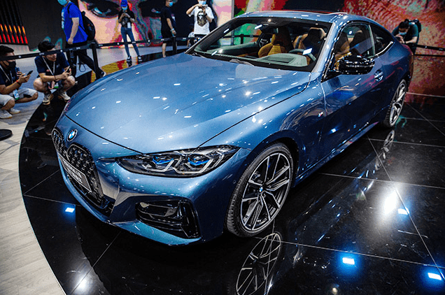 宝马4系两门轿跑35万起售!车长提升坐人不"拥挤"!