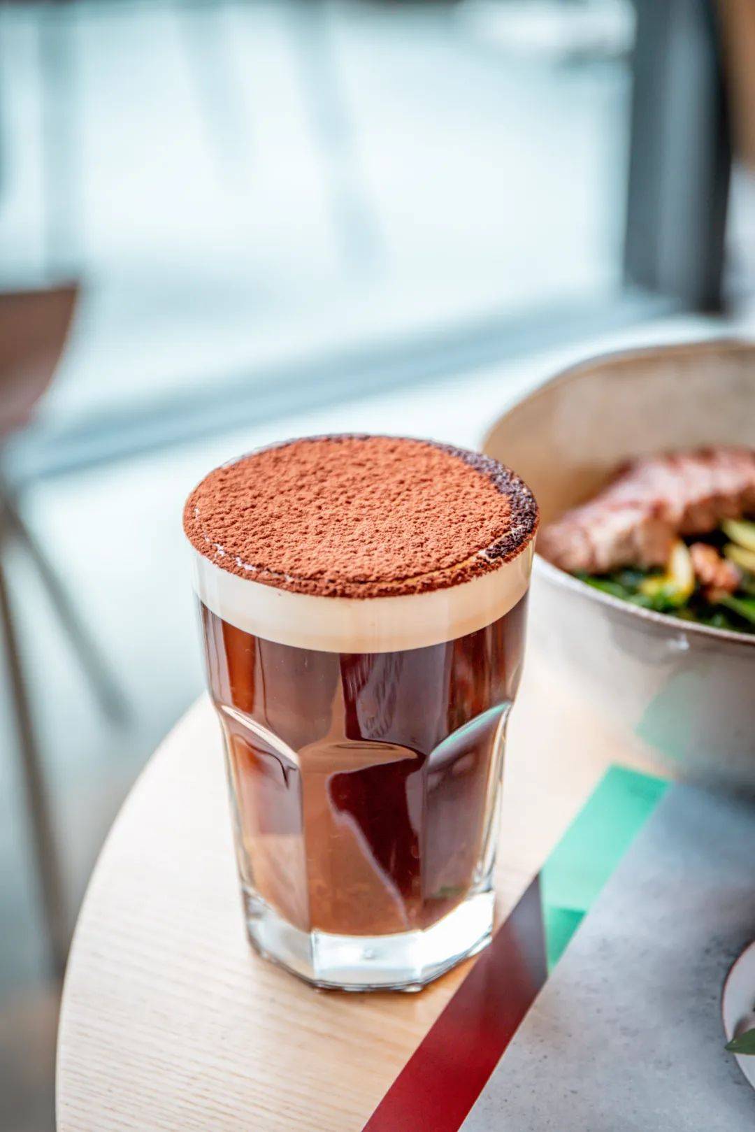 重庆第①家wagas空降时代天街!还带来山城专属限定饮品!