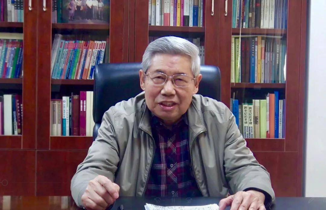 北京师范大学资深教授林崇德苏国辉作了题为《运动与脑健康》的主旨