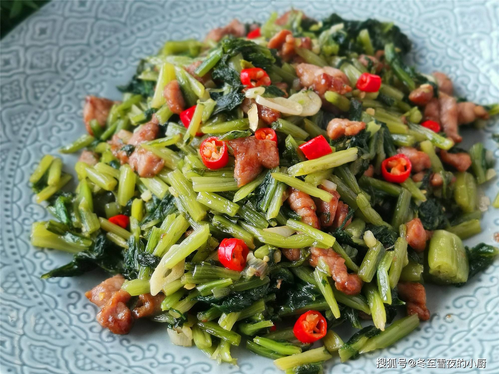 雪里蕻这样简单炒一炒咸香味美营养开胃比吃肉还下饭