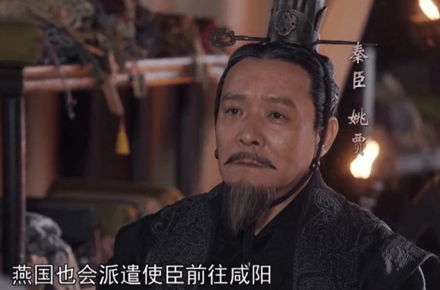 比如虽然没有夏继成,但是在《伟大》中饰演齐副局长的王超扮演了姚贾