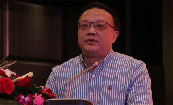 贵州省浙江总商会换届 许国青当选会长_浙商