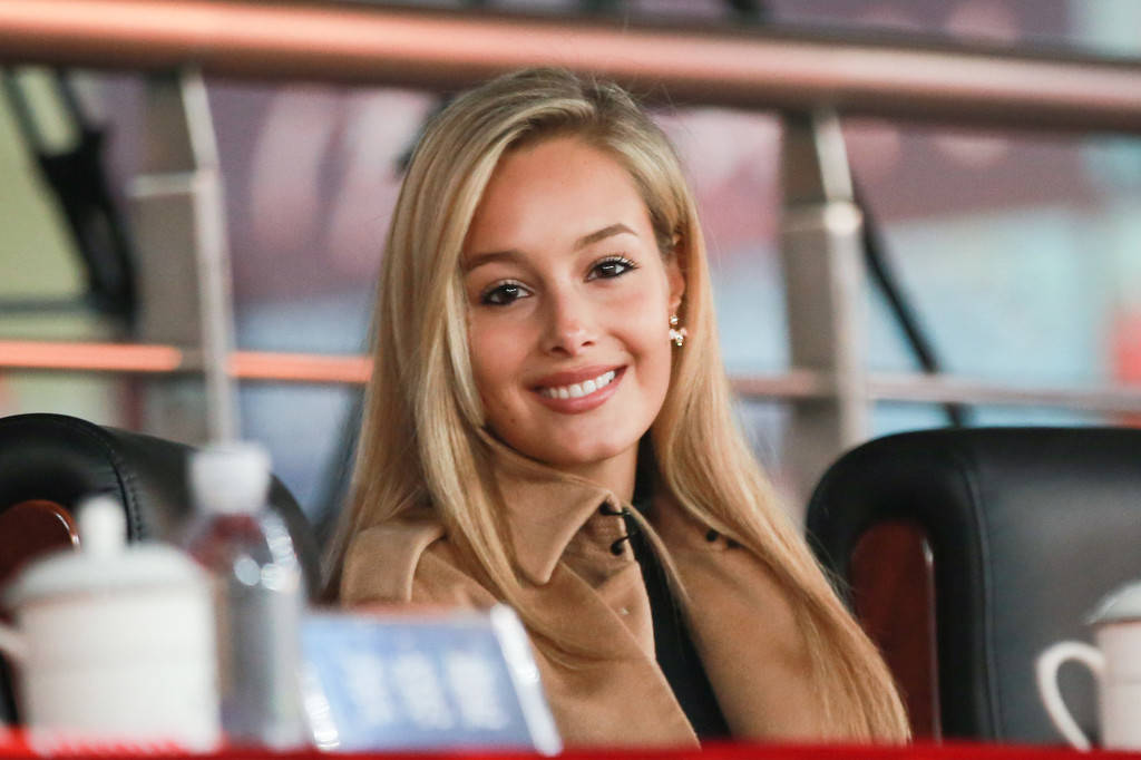 高清:佩莱告别中超 回顾佩嫂瓦尔加的美艳瞬间