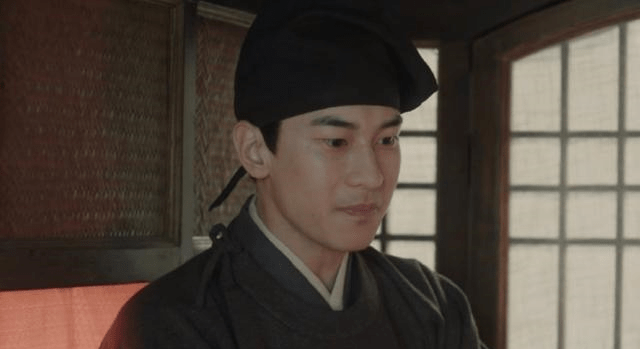 《有翡》的应何从,是刘学义乔欣大学同学,还是人艺