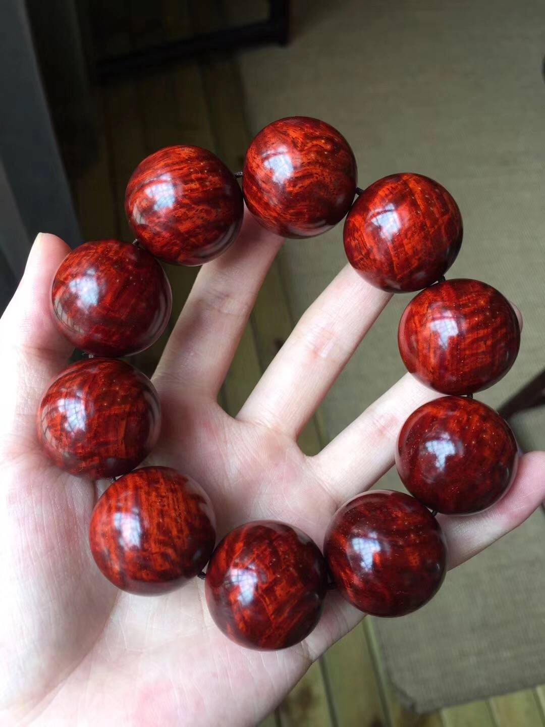 你知道吗?"大叶紫檀"非紫檀