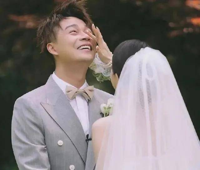 "沈涛的结婚让很多网友不禁想重温《王牌对王牌》那些精彩瞬间,除了