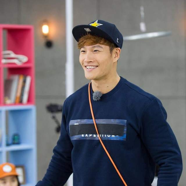 人品一流的金钟国拒绝假唱被封杀凭一首歌翻身勇夺三冠王