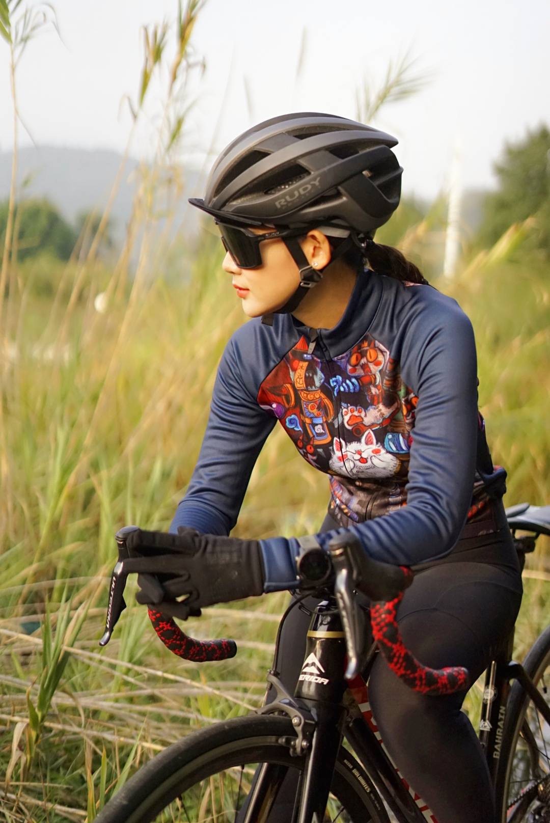 如果有幸遇见"骑车女孩",请一定不要错过!_手机搜狐网