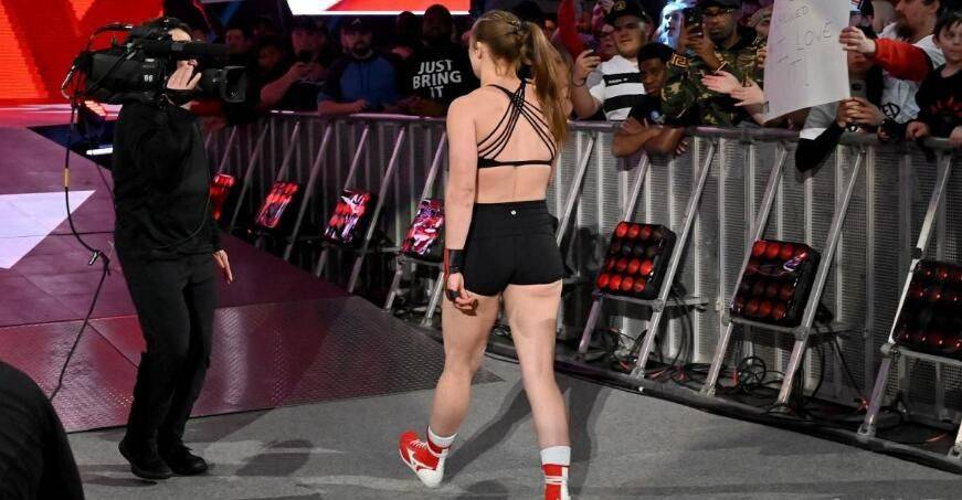 隆达罗西改口,称摔角比ufc更加困难和伤害更大!