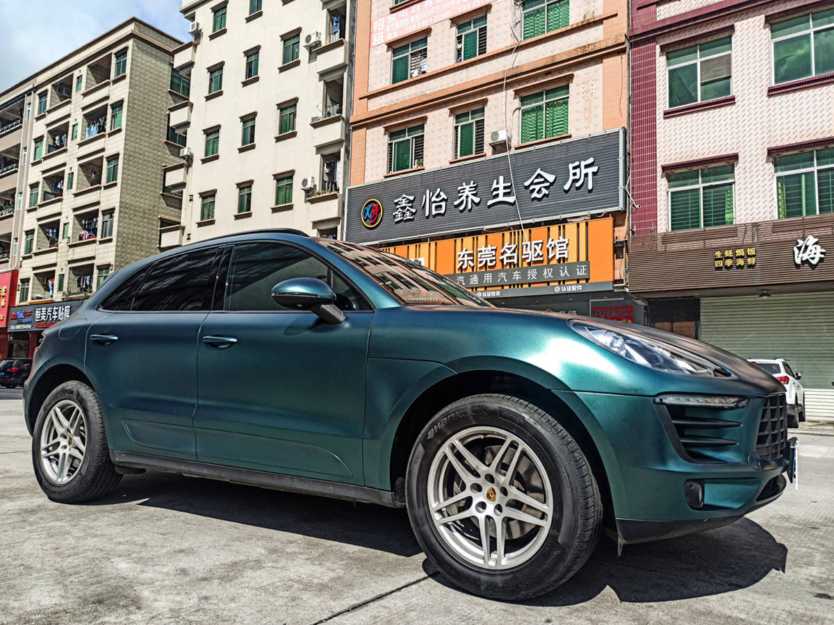 保时捷玛卡车身改色电光宝石绿rg瑞集改色膜东莞厚街